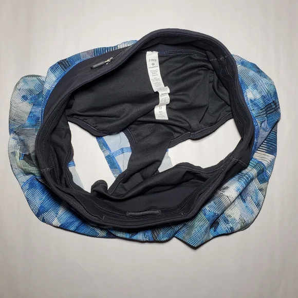 Lululemon Speed Up Short 2.5 Size 2 - Picture 9 of 11